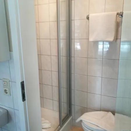 Und Restaurant Reck Guest house *