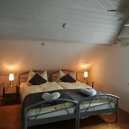 Casa de hóspedes Und Restaurant Reck Aulendorf