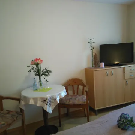Konukevi Und Restaurant Reck 3*